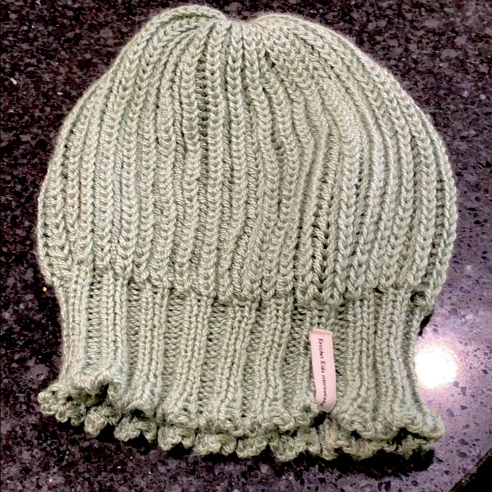 Krochet kids Slouchy beanie